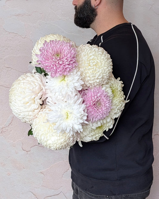 Chrysanthemums En Masse